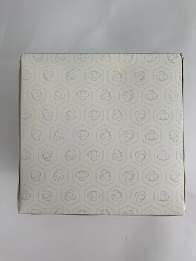 LUXU Large Disposable Face Towel,Extra Thick Soft Facial Towels Plant Fiber Facial Washcloth Biodegradable Dry Wipes for Sensitive Skin,Cruelty Free-100 Count