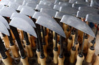 DeWit Tierra Garden Right Hand Japanese Hand Hoe, Handheld Gardening Tool to Remove Grass, Weeds, and More
