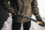 Fiskars Auto Snow Shovel, X-series, Telescopic, Length: 79.5-98.7 cm, Aluminium/Steel/Plastic, Black/Silver, 1057187