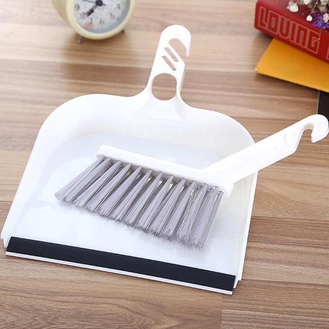 Beaupretty Mini Kitchen Broom and Dustpan Set, 2pcs White Handheld Cleaning Brush for Desktop and Household Crumb Sweeping, Compact Household Cleaning Tools for Table and Kitchen Use