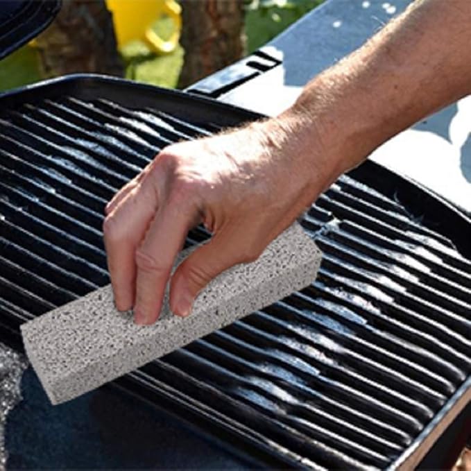 PUMIE Heavy Duty Scouring Sticks, by United States Pumice Co, Cleans Porcelain, Ceramic Tile, Concrete Masonry and Iron, Institutional Pack of 24 Bars