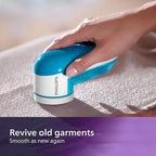 Philips Fabric Shaver, Removes Fabric Pills, Suitable for All Garments, Large Blade Surface, Cleaning Brush, Includes Batteries, Blue (GC026/00)