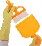 Small Dustpan Set with Brush - Green