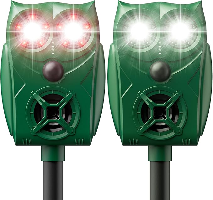 Solar-Powered Ultrasonic Animal Repellent with Motion Sensor, Waterproof Deer Repellent Device with Visual Indicator for Outdoor Yards, Garden, Effective to Repel Deer, Coyotes, Raccoons, and Cats