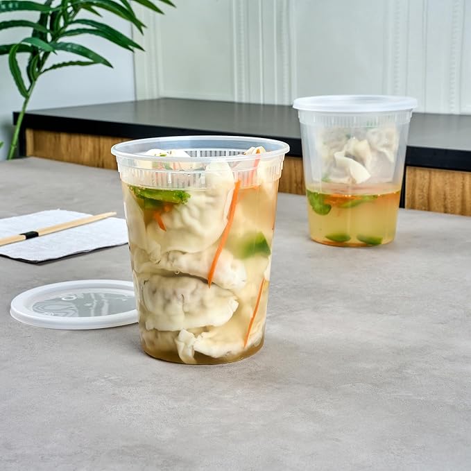 Restaurantware Plastic Food Container 100 Pack of 40 oz Clear Microwave-Safe Storage Container With Lid Leakproof Round Shape Disposable Freezer-Safe