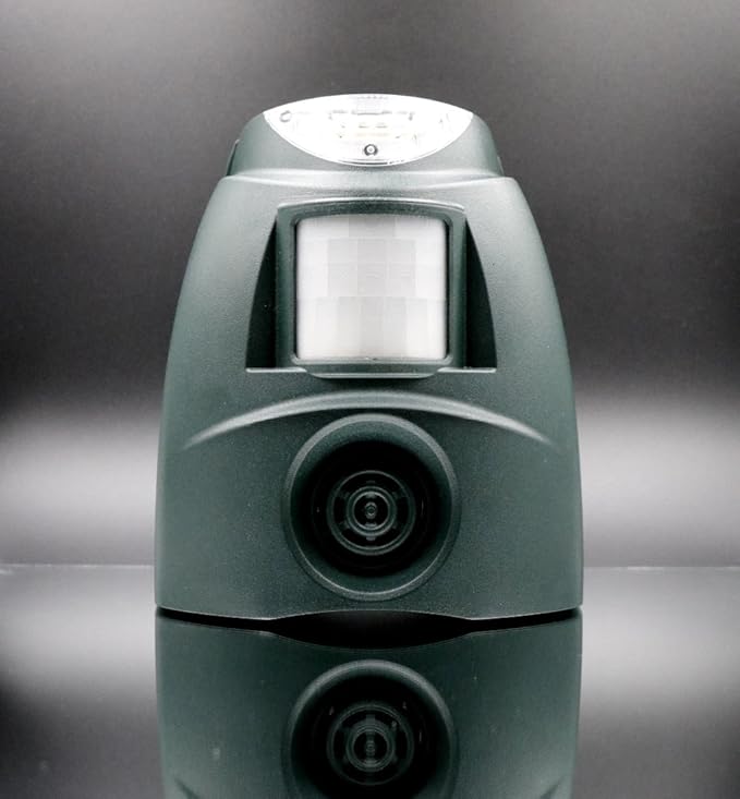 CLEANRTH TSBR620 Super Advanced Sonic & Ultrasonic Bird Repeller – Includes Triple Scan Technology