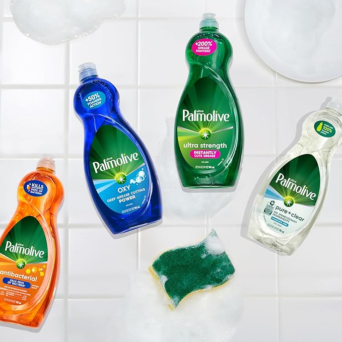 Palmolive Ultra Oxy Liquid Dish Soap, Deep Grease Cutting, No Soaking Needed, Powerful on Plastics, Dishwashing Liquid, 32.5 fl oz