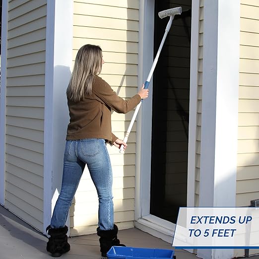 Unger 12” Outdoor Window Scrubber and Squeegee Kit with 5’ Telescopic Pole for High Access, Cleaning Supplies for Mirrors and Glass Surfaces, Machine Washable Sleeve
