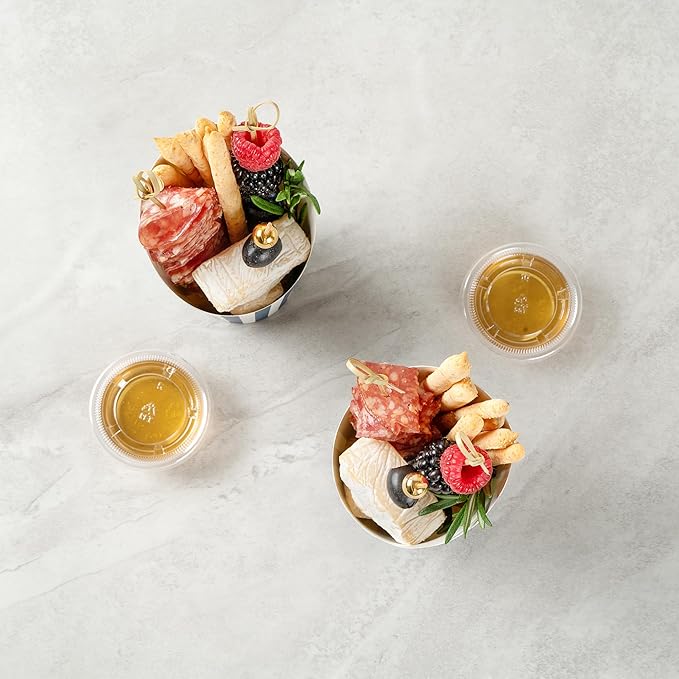 Restaurantware Bio Tek 16 Ounce French Fry Containers 100 Disposable Charcuterie Cups - Incline Design Round Striped Paper French Fry Cups Stackable For Waffles Chips or Popcorn