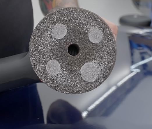 Koch-Chemie - Heavy Cut Coarse Polishing Compound v2- Silicone-Oil-Free; Fast Reworking of Heavily Weathered Paintwork and Deep Scratches; Ideal for Soft and Scratch-Proof Paint (5 Liter)