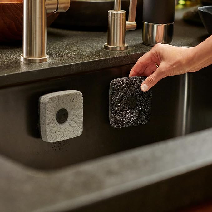 Ionic Non-Scratch Dish Sponges with Magnetized Holder, Odor Resistant Synthetic Scrub Sponges, 3 Pack, Black